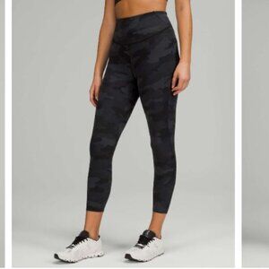 Lululemon Sz 6 Base Pace High-Rise Crop Leggings 23" Heritage 365 Camo Coal
